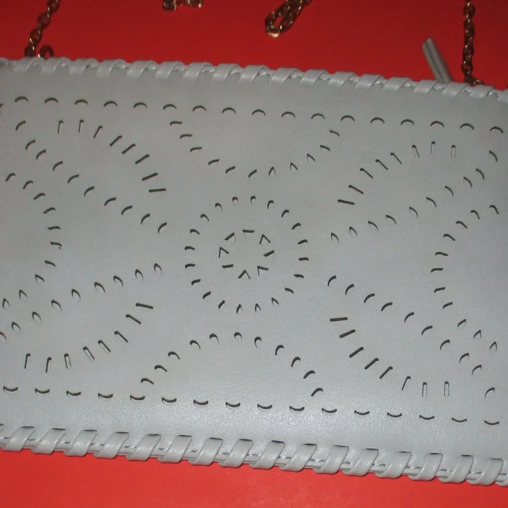 Small Gray Handbag Purse Gold Tone Chain Shoulder Strap Crossbody Bag Urban